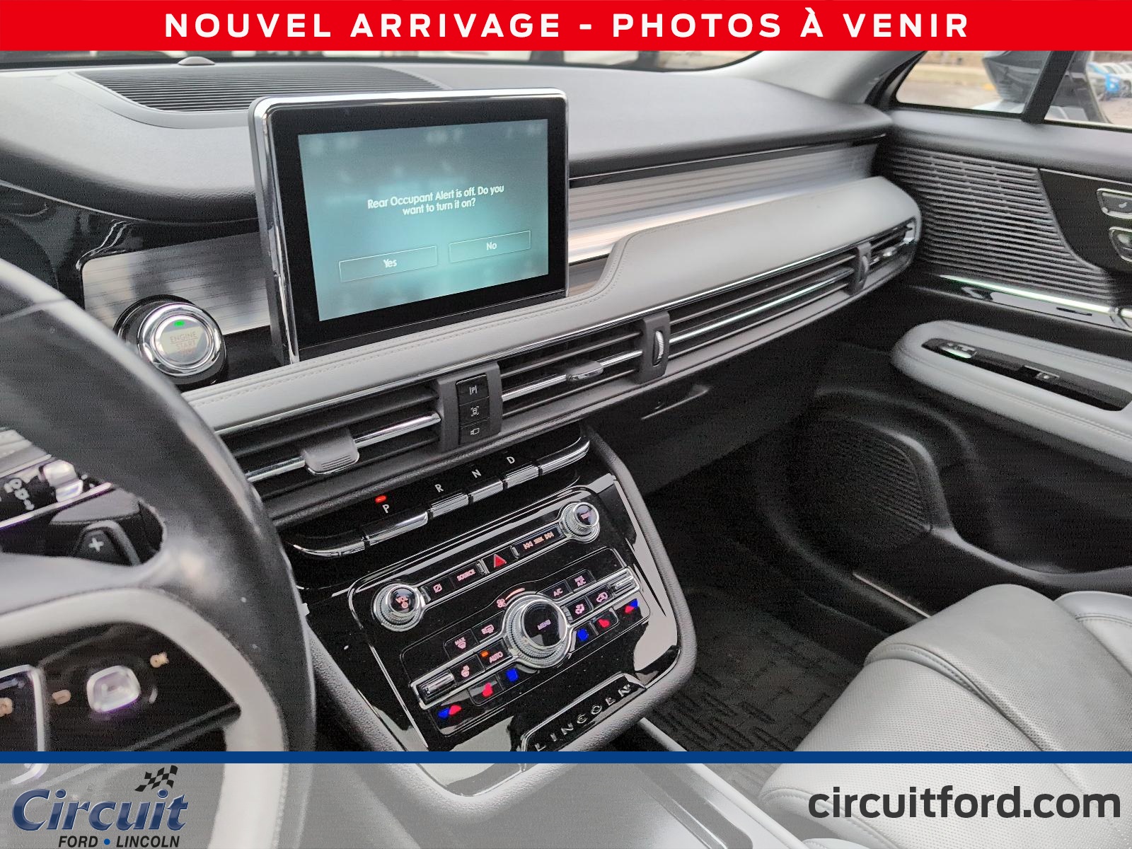 2022 Lincoln Corsair - Image 9