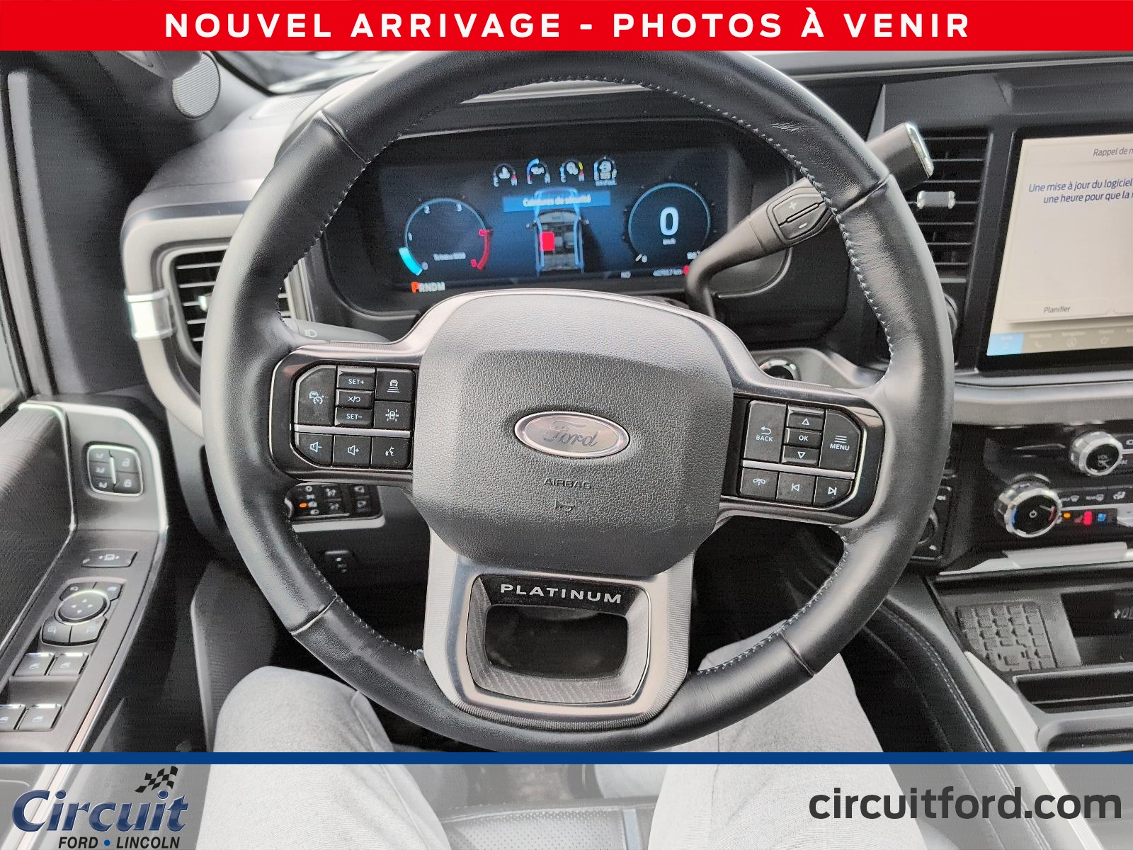 2025 Ford Super Duty F-250 SRW - Image 9