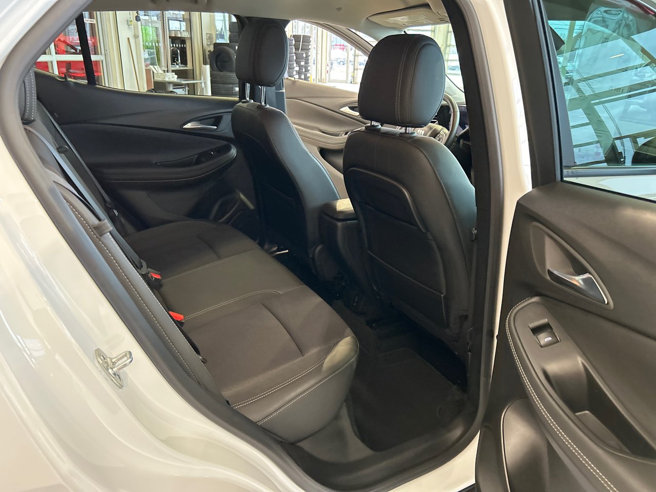 2024 Buick Encore GX - Image 10