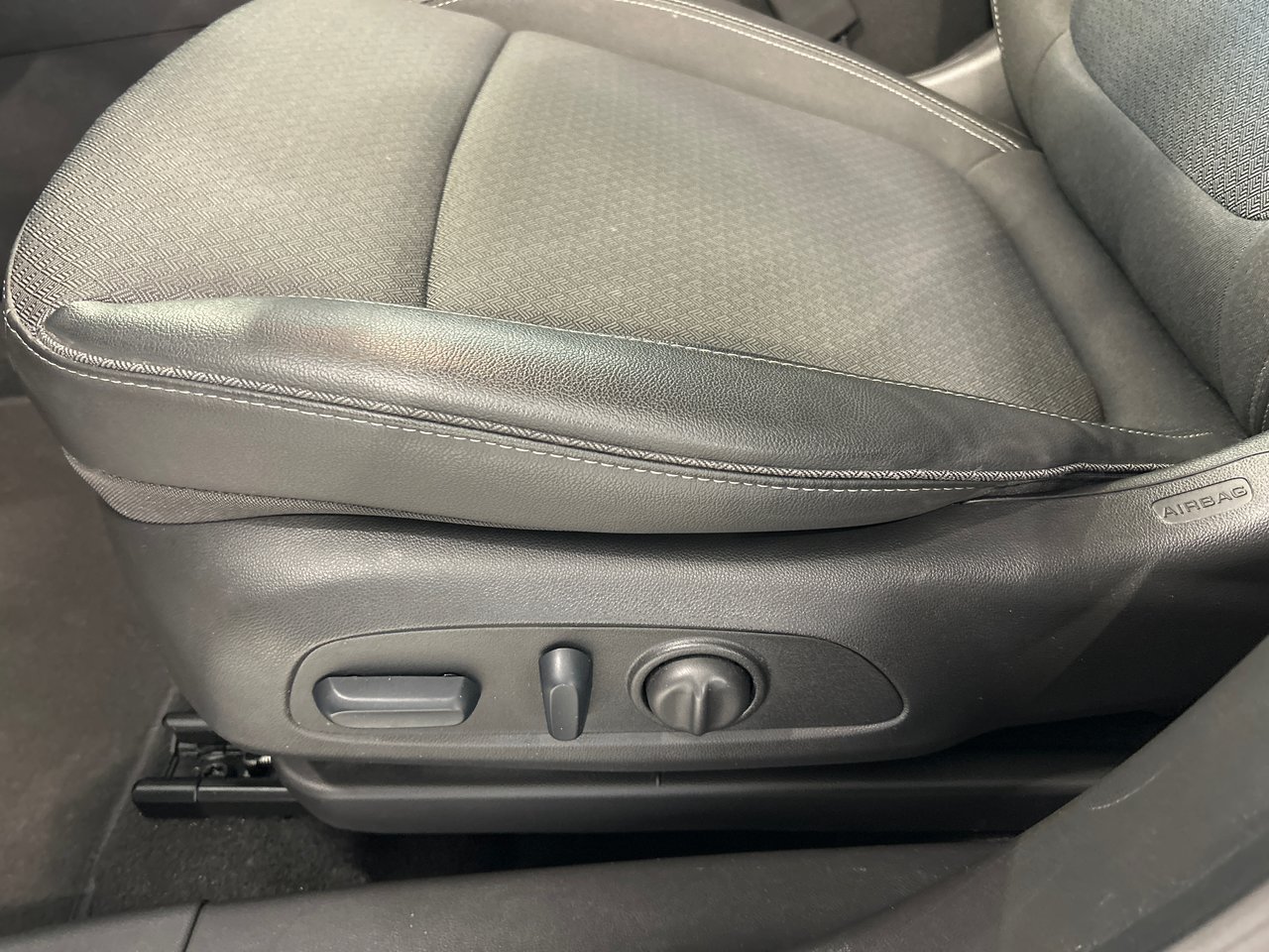 2024 Buick Encore GX - Image 16