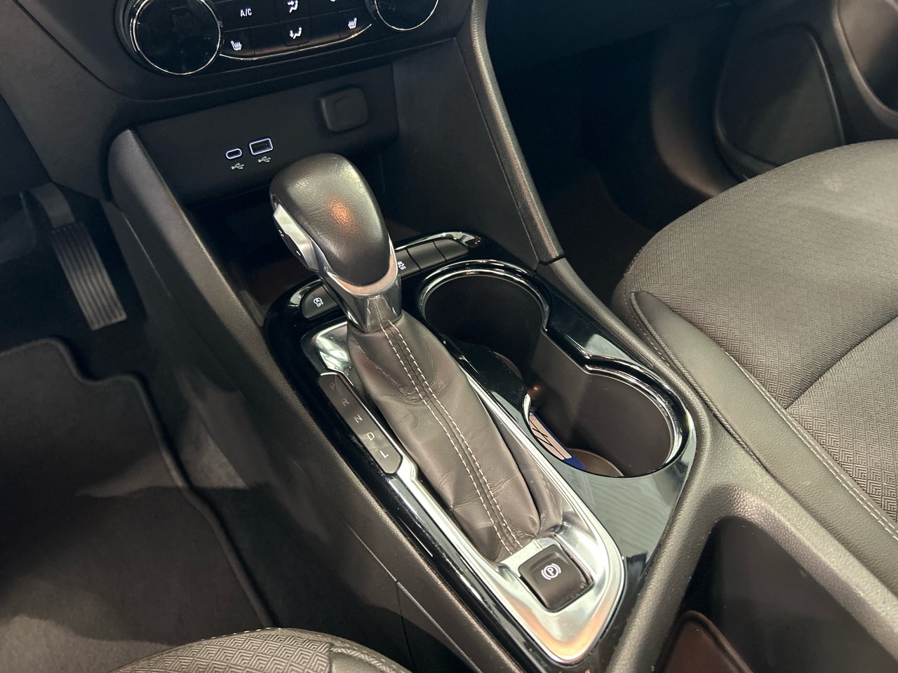 2024 Buick Encore GX - Image 18