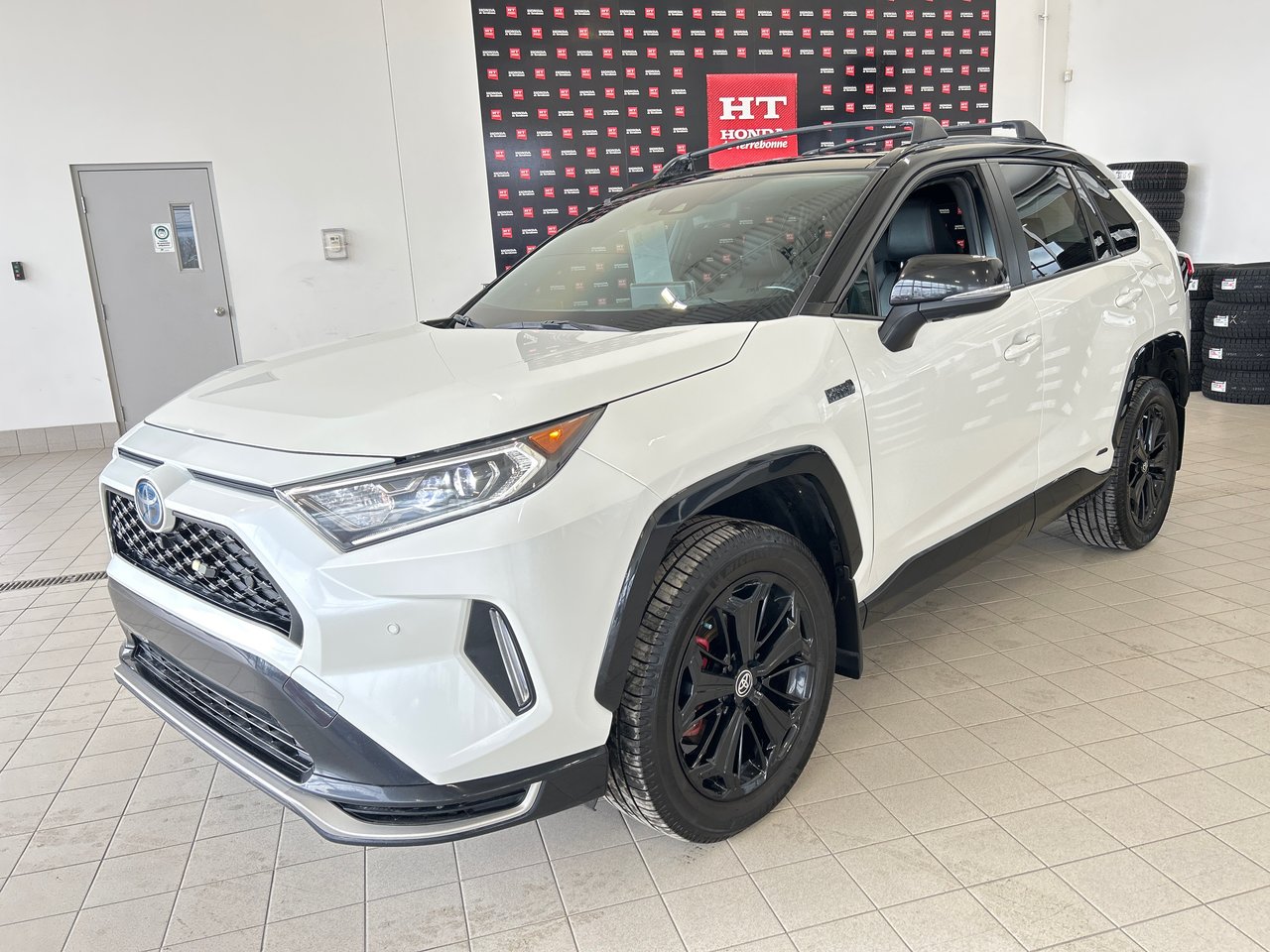 2021 Toyota RAV4 Prime - Image 10