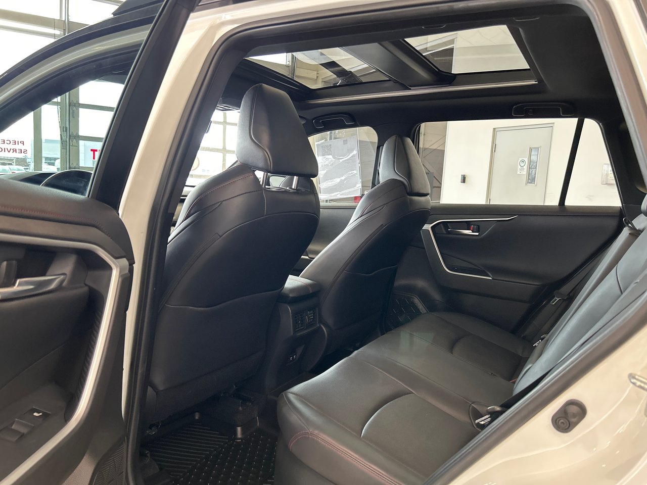 2021 Toyota RAV4 Prime - Image 18