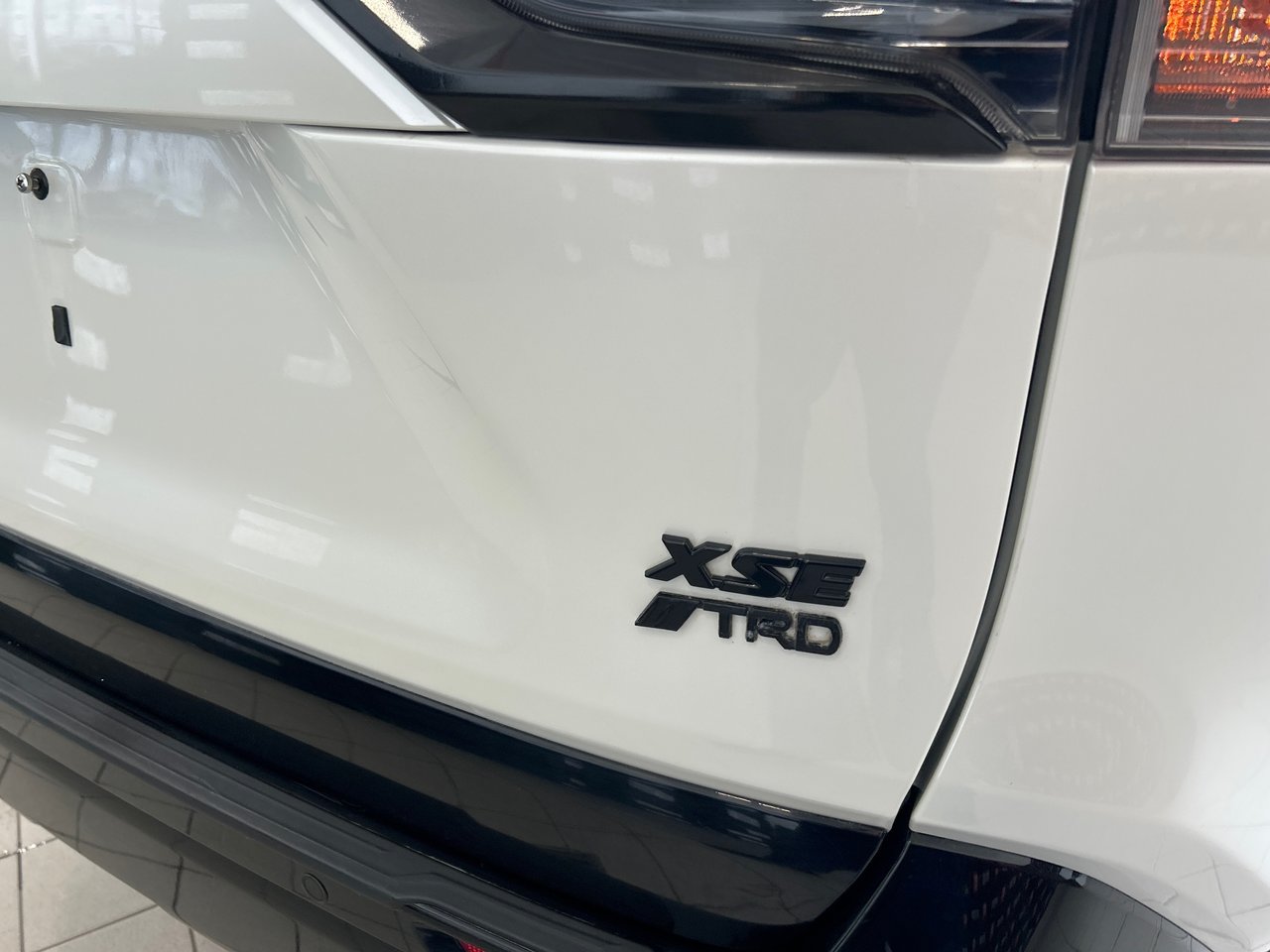 2021 Toyota RAV4 Prime - Image 19