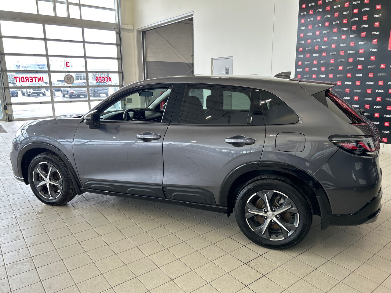 2023 Honda HR-V - Image 40