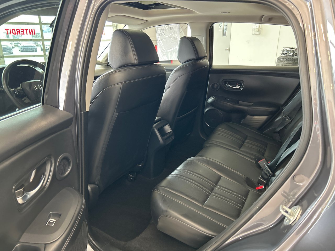 2023 Honda HR-V - Image 41