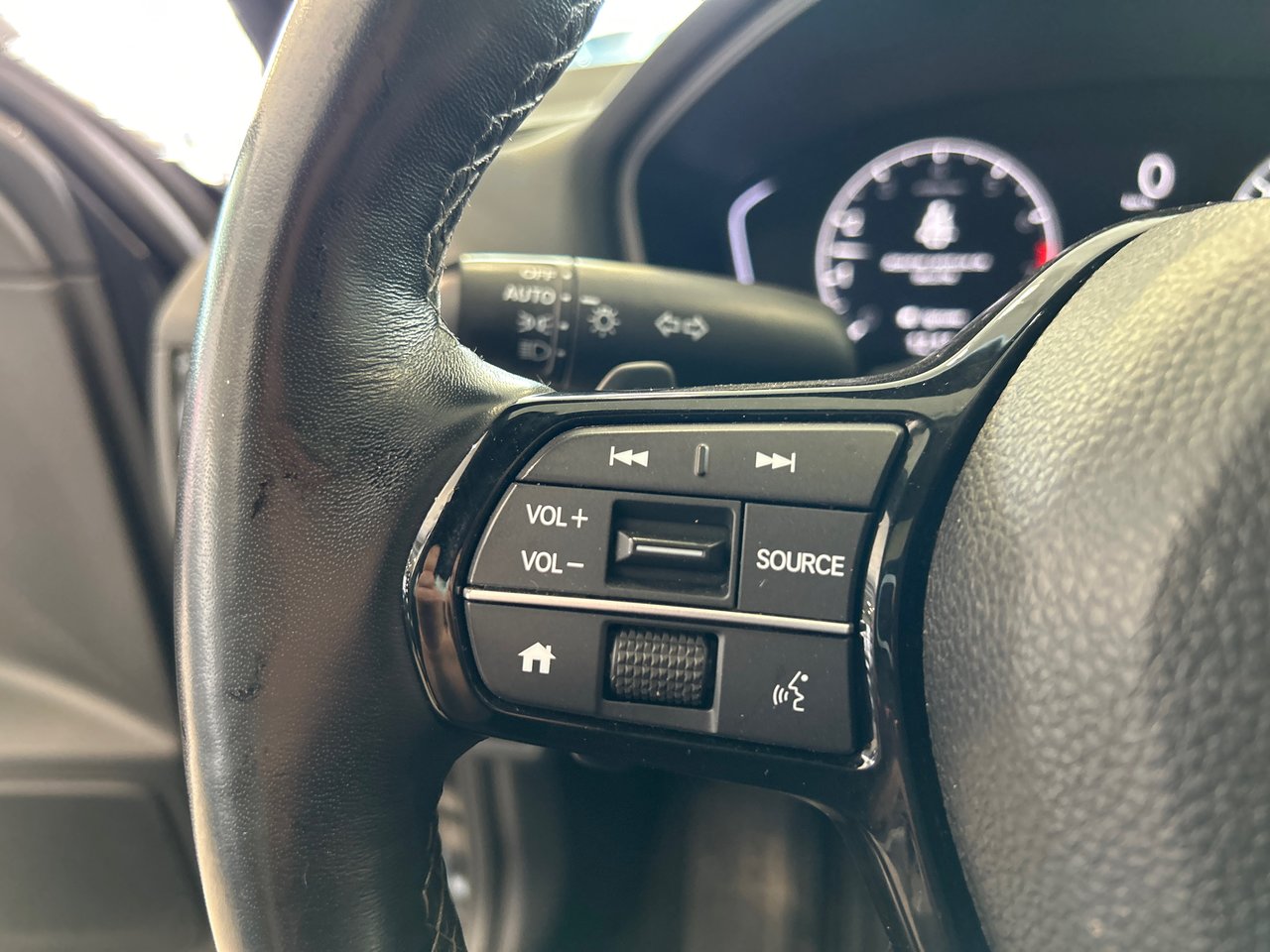 2022 Honda Civic Hatchback - Image 33