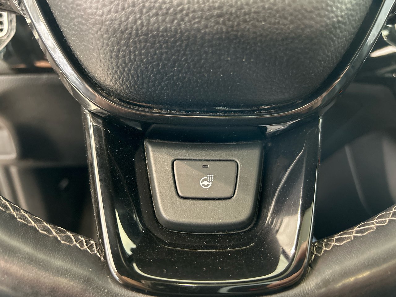 2022 Honda Civic Hatchback - Image 35