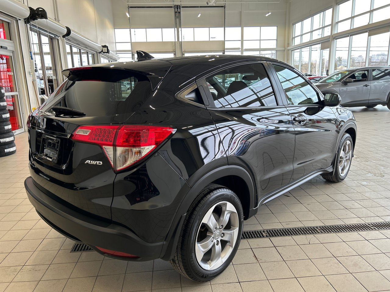 2021 Honda HR-V - Image 14