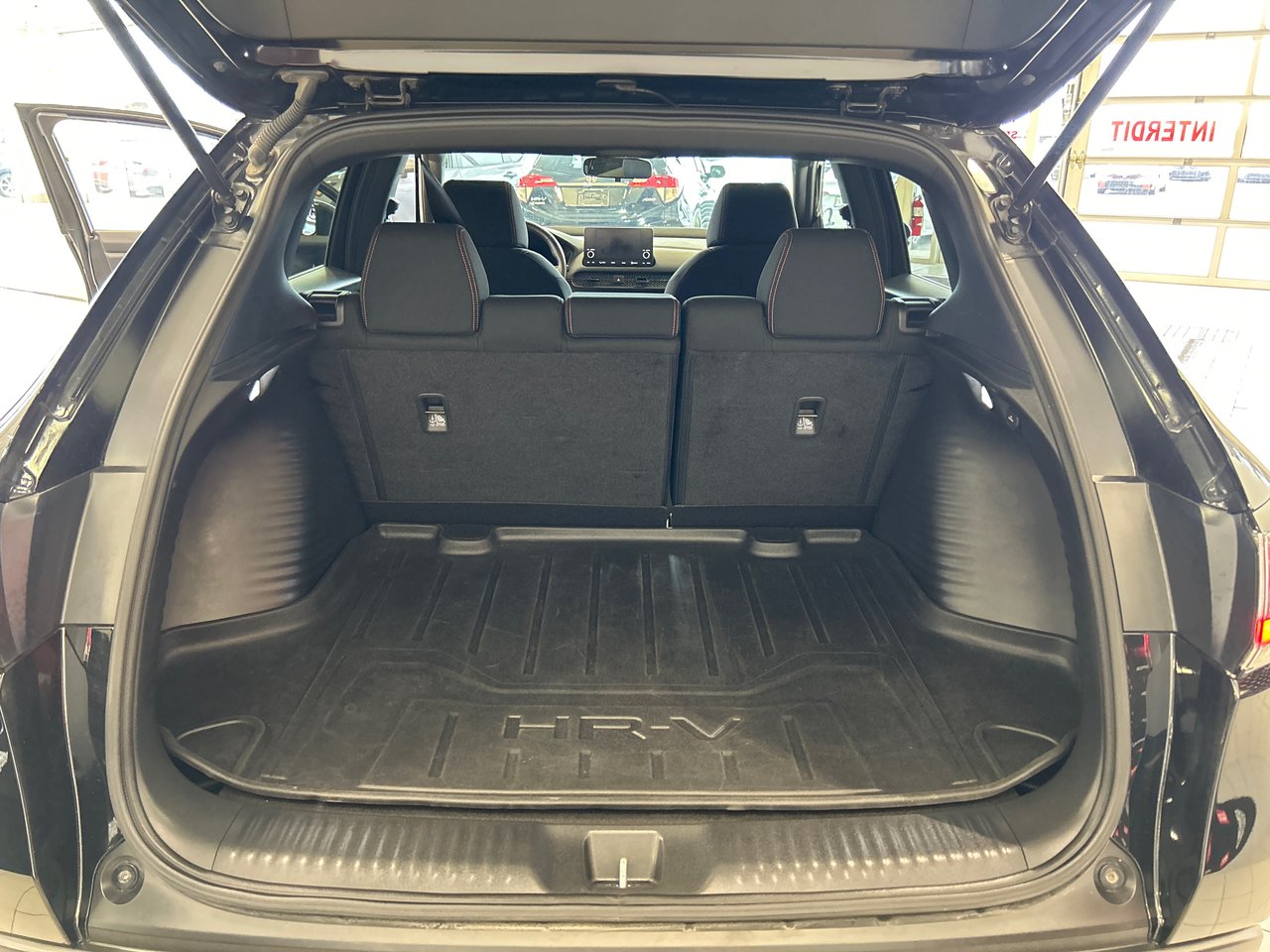 2023 Honda HR-V - Image 18