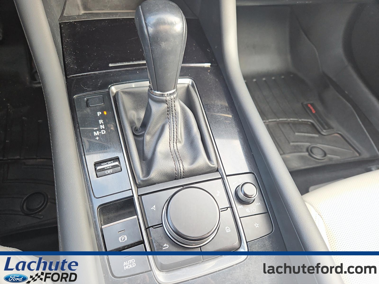 2019 Mazda Mazda3 - Image 16