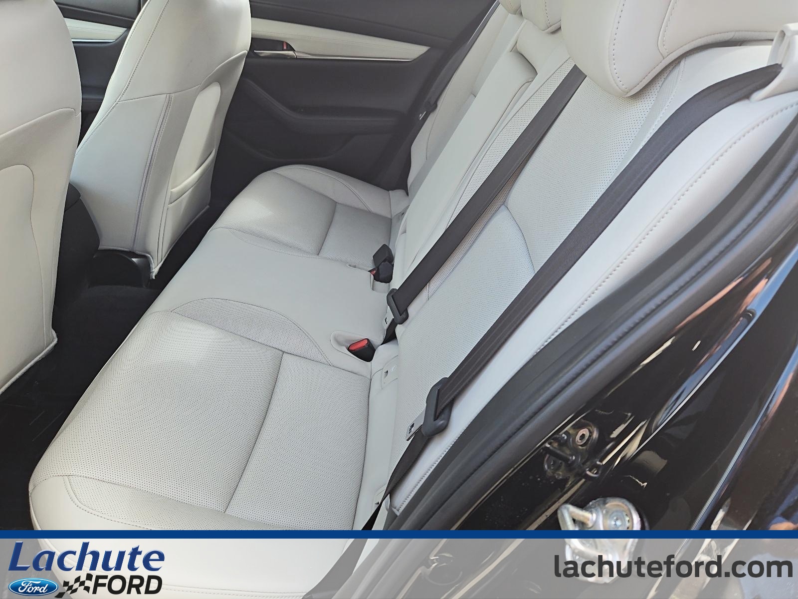 2019 Mazda Mazda3 - Image 24