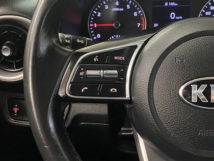 2021 Kia Forte - Image 27