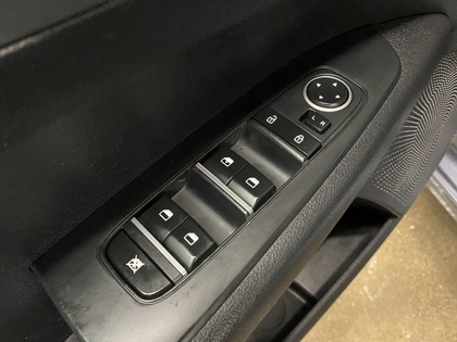 2021 Kia Forte - Image 36