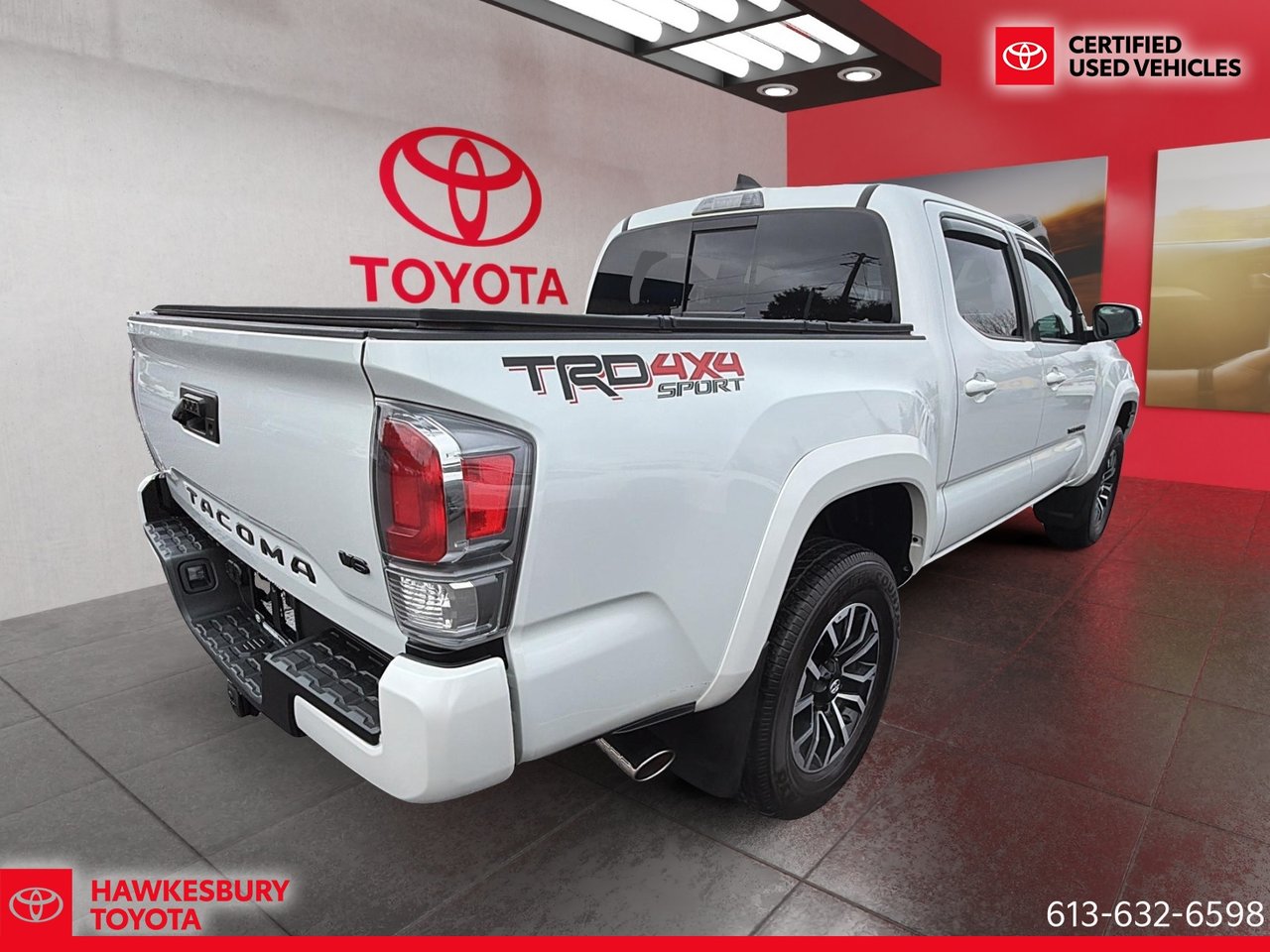 2023 Toyota Tacoma - Image 9