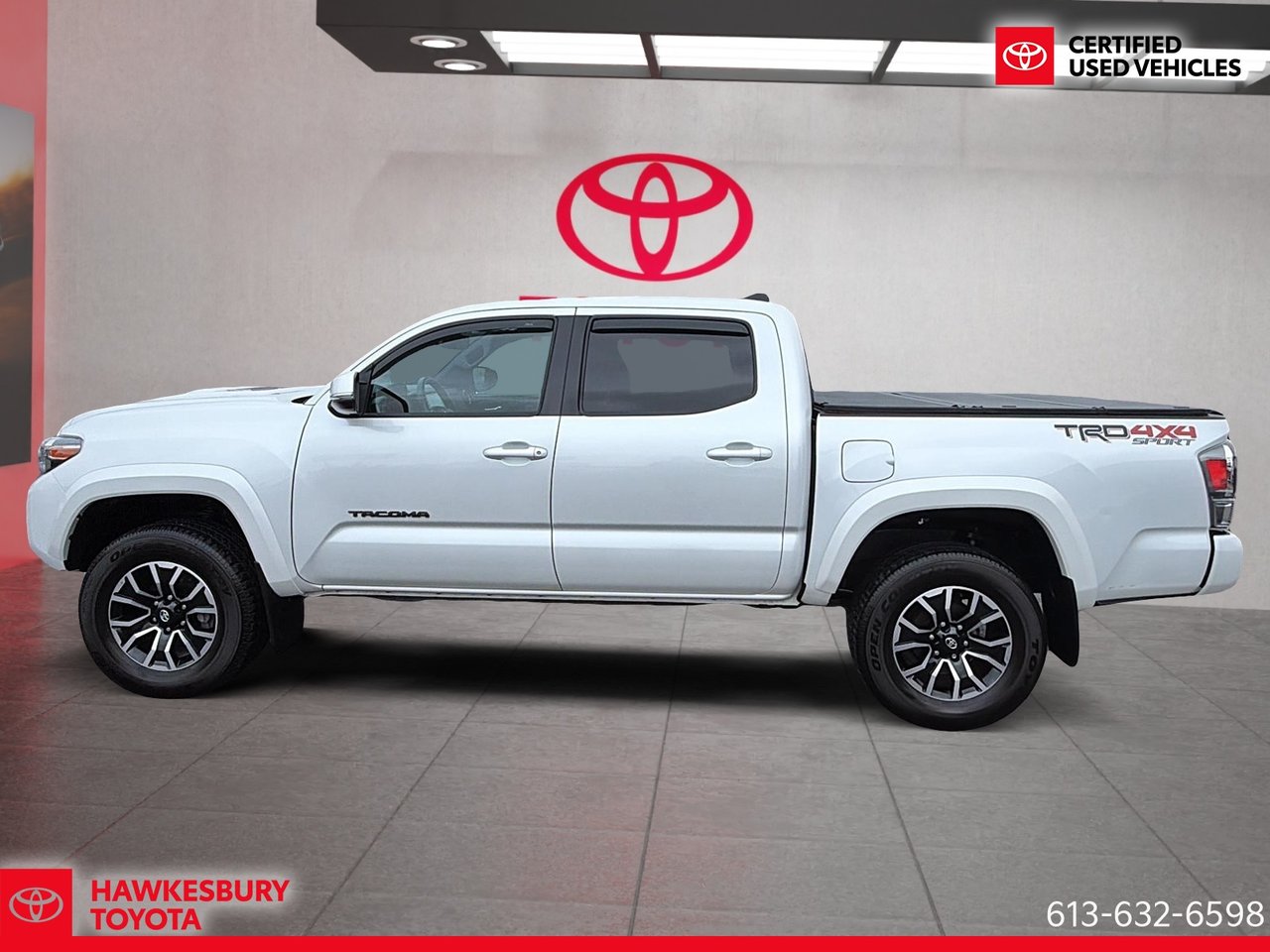 2023 Toyota Tacoma - Image 12