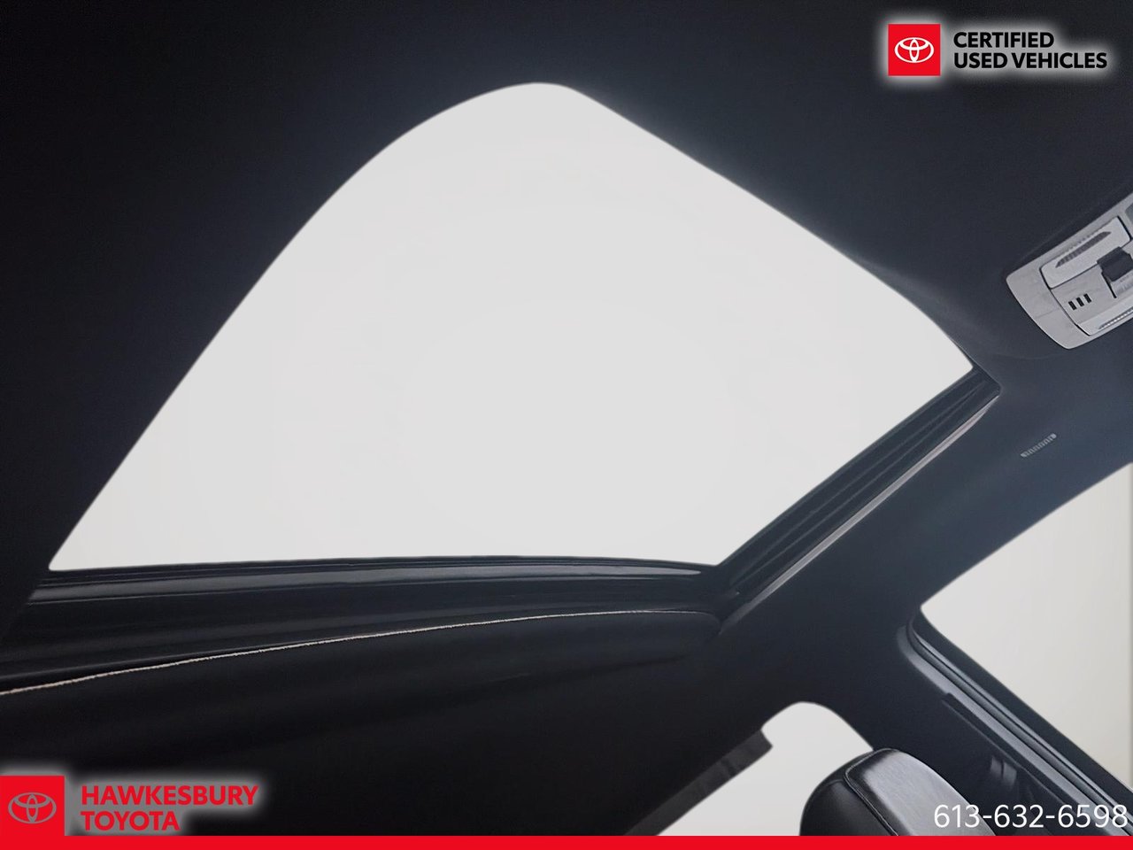 2023 Toyota Tacoma - Image 25