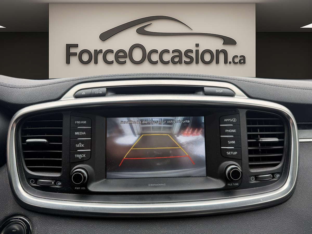 2018 Kia Sorento - Image 17