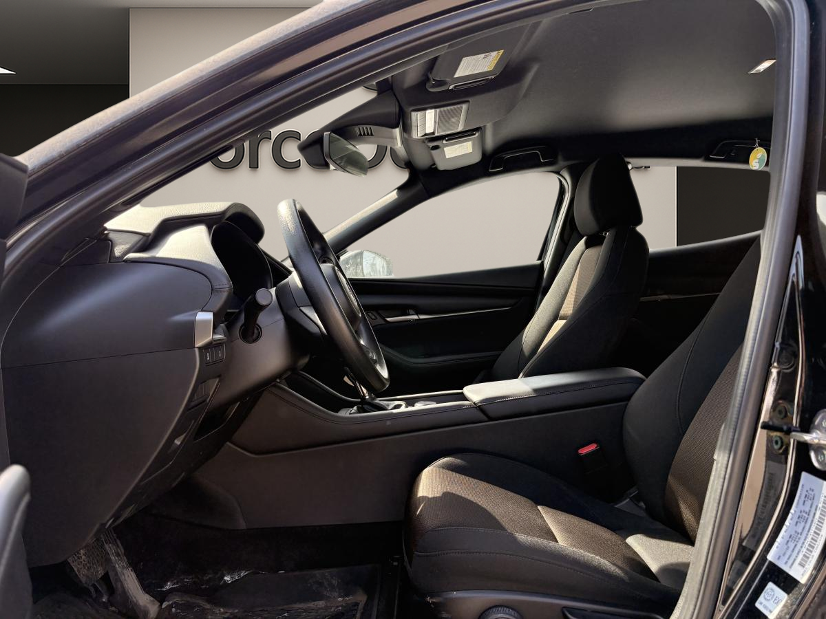 2022 Mazda Mazda3 Sport - Image 7