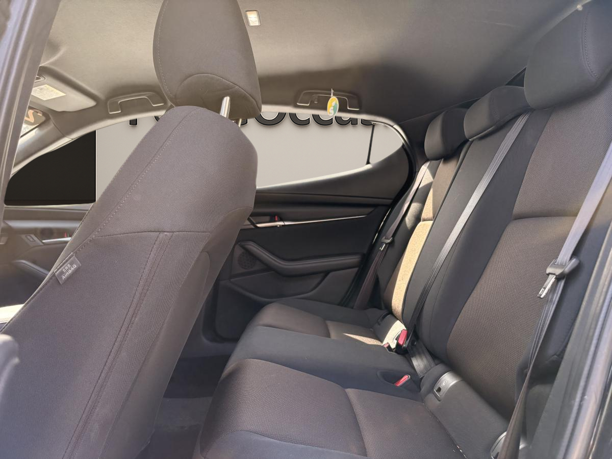 2022 Mazda Mazda3 Sport - Image 8