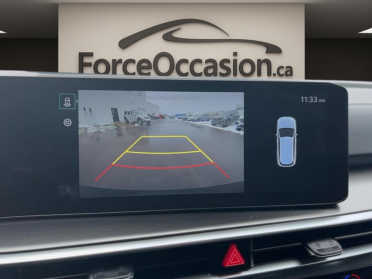 2025 Kia Sorento PHEV - Image 21