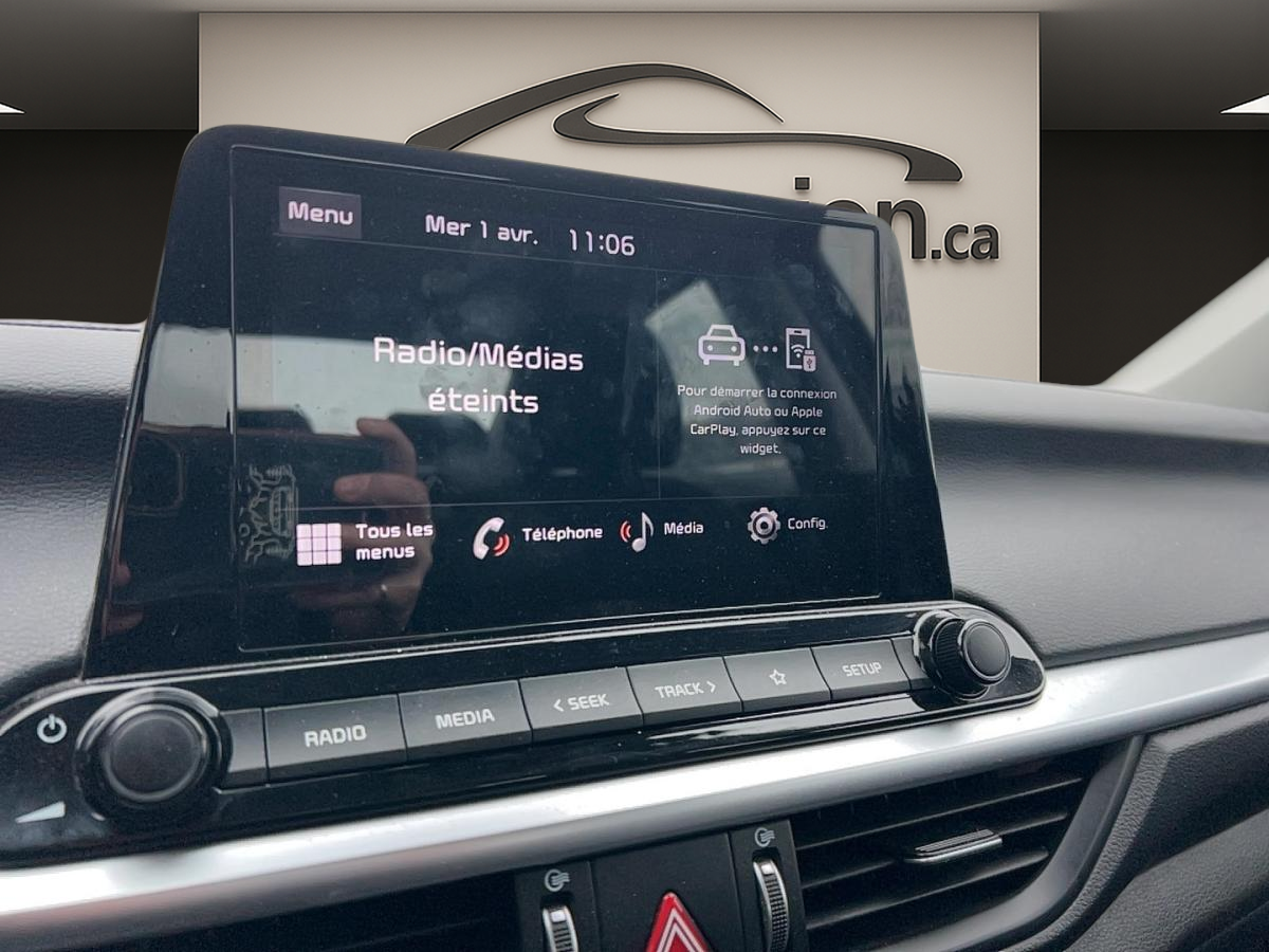 2024 Kia Forte - Image 16