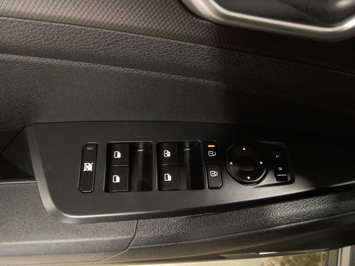 2026 Kia Sportage - Image 14