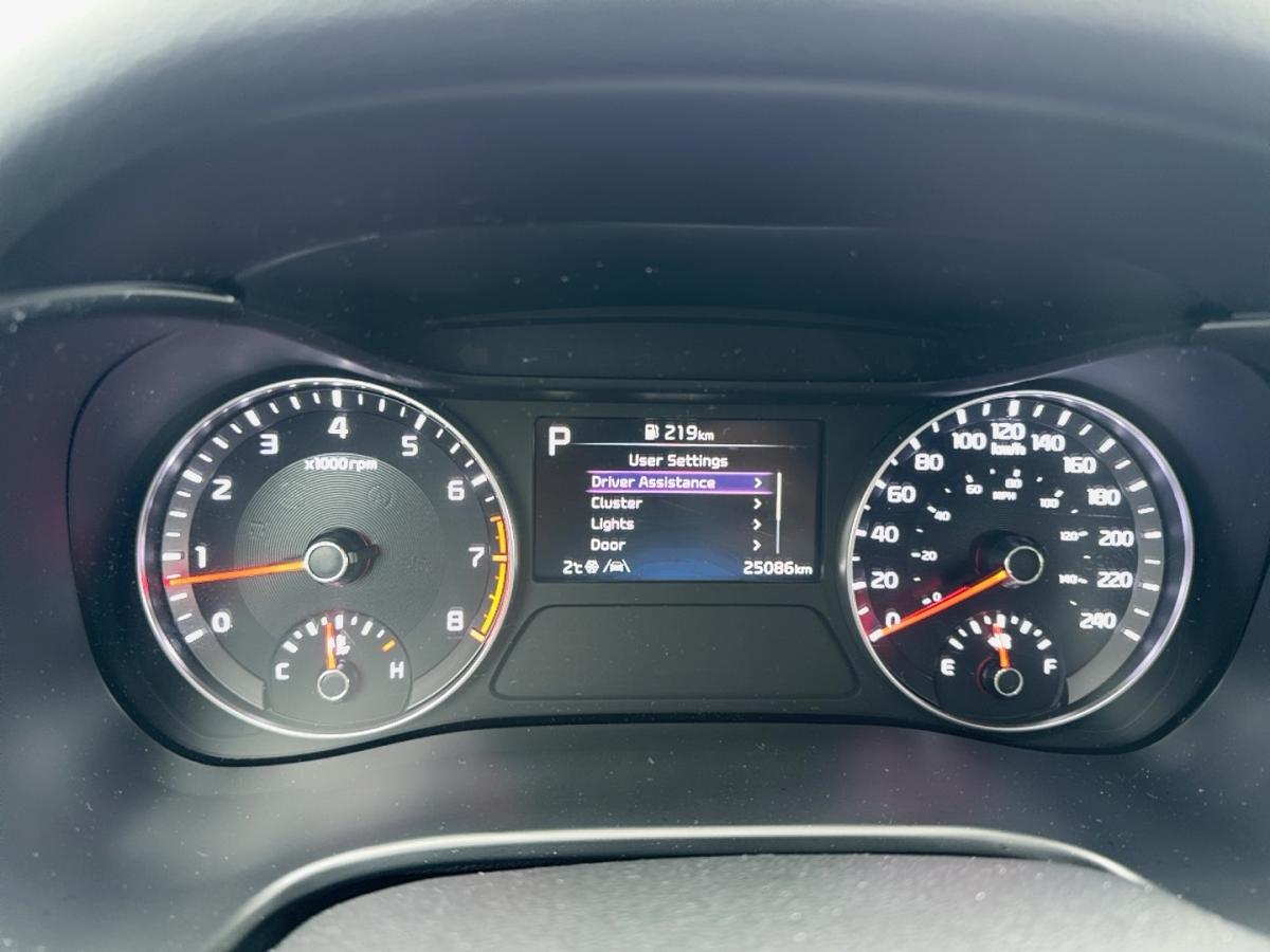 2023 Kia Forte - Image 17