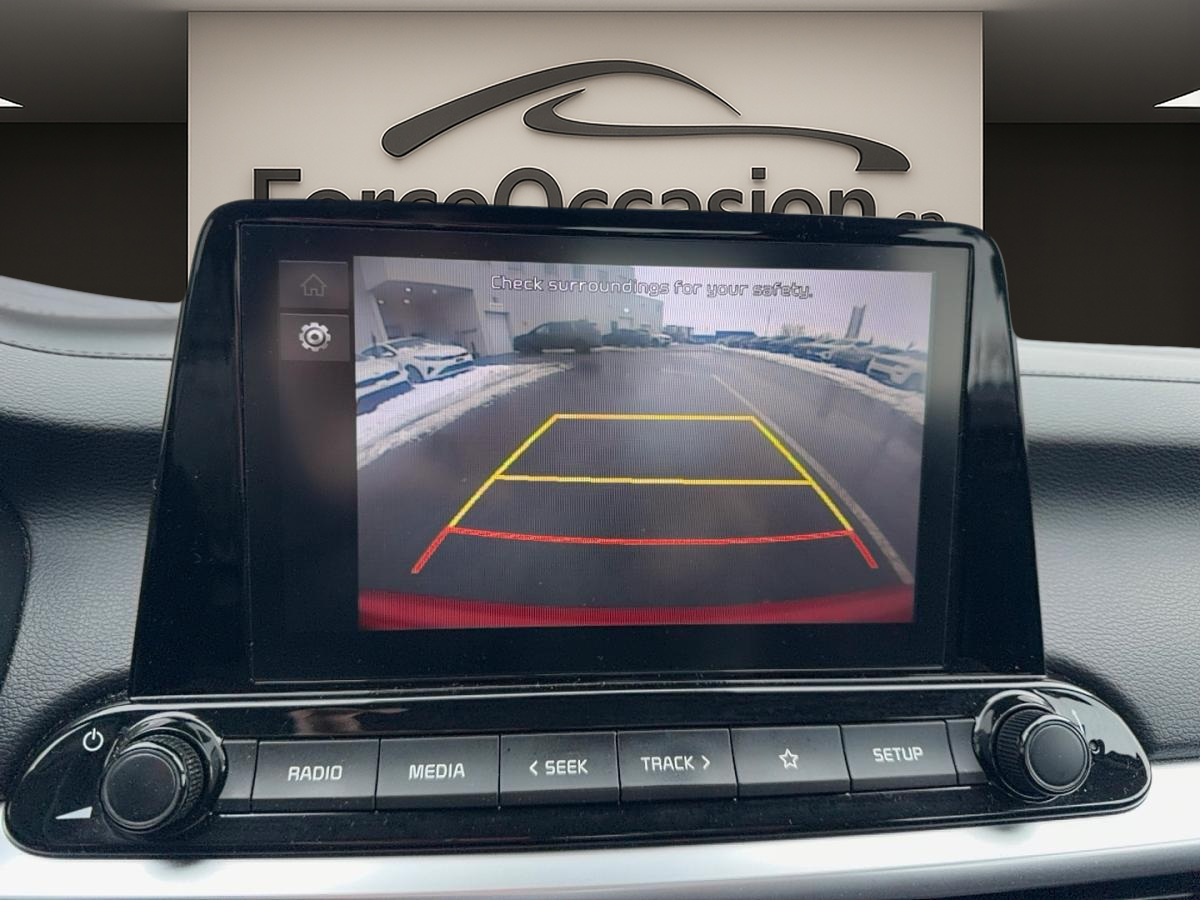 2023 Kia Forte - Image 20