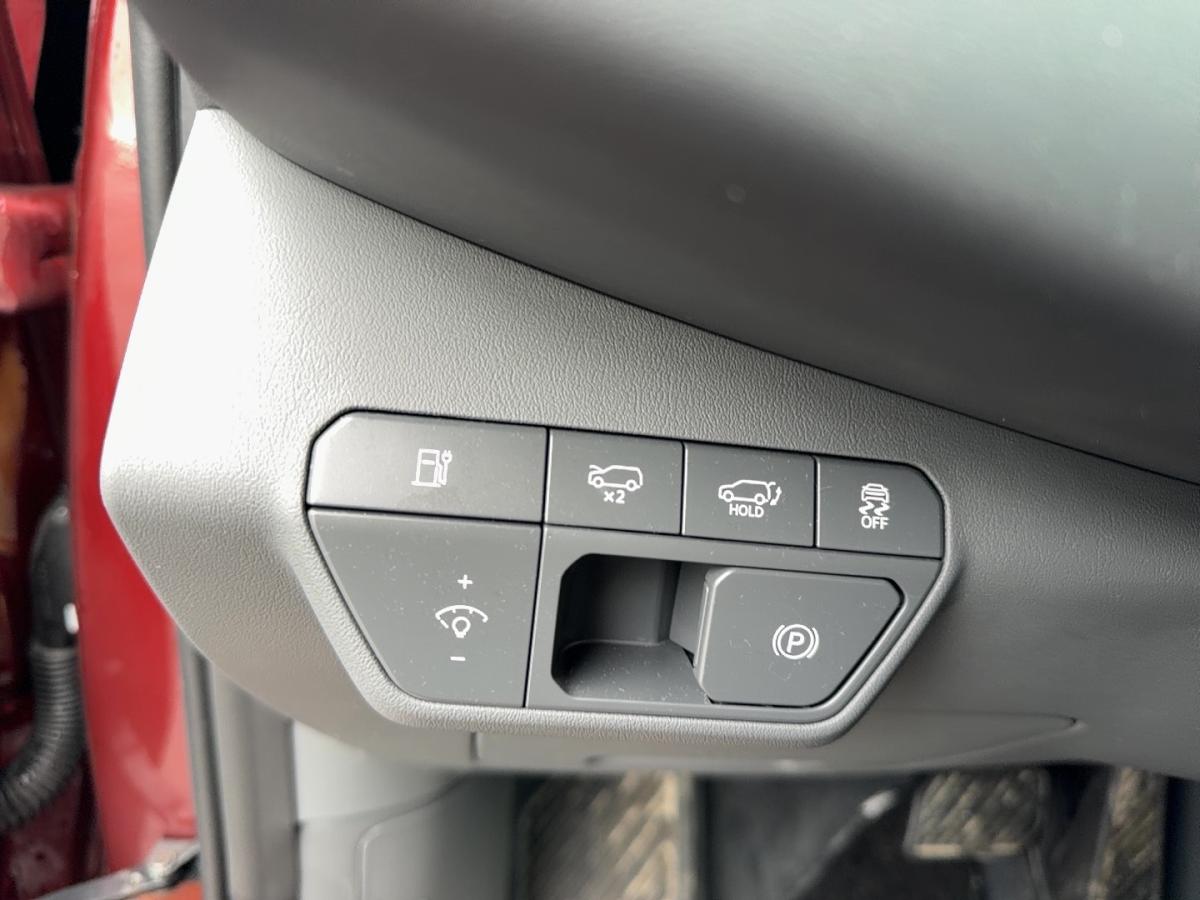 2025 Kia EV9 - Image 10