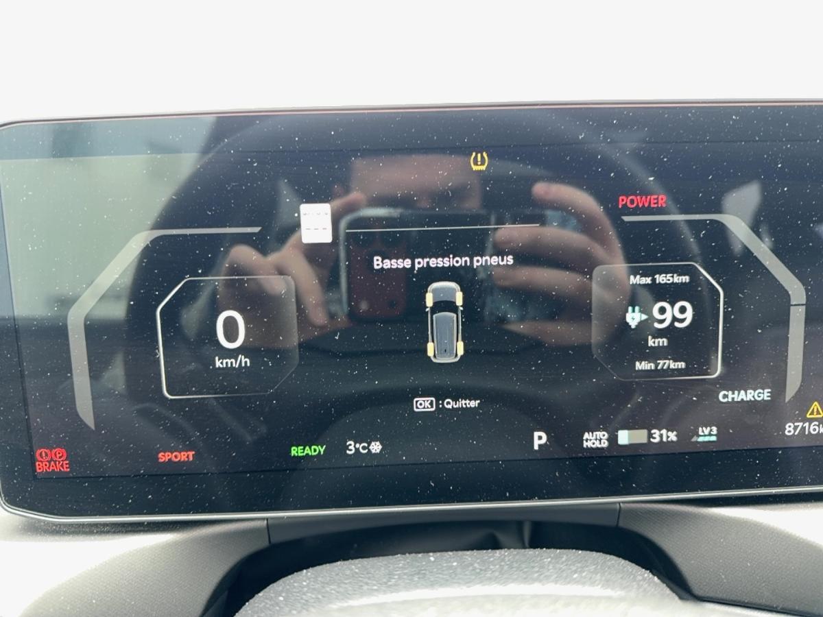 2025 Kia EV9 - Image 14