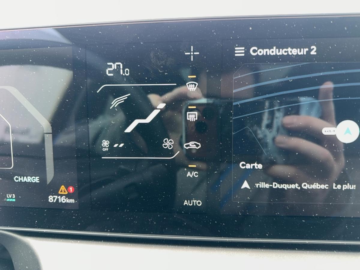 2025 Kia EV9 - Image 16