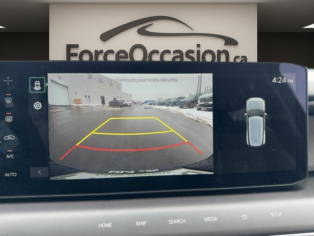 2025 Kia EV9 - Image 18