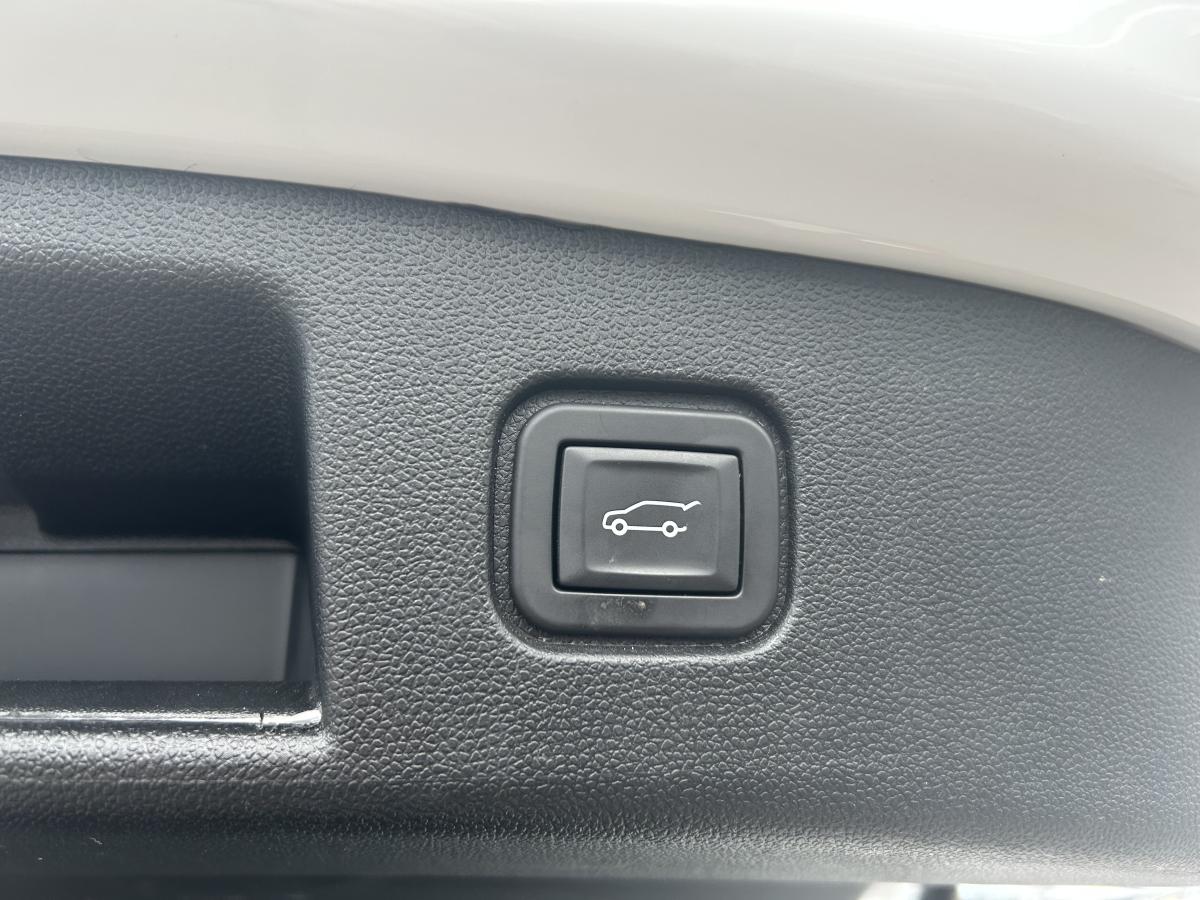 2024 Chevrolet Blazer EV - Image 19