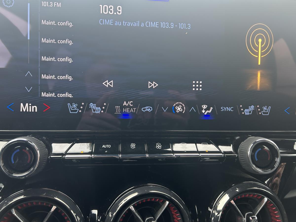 2024 Chevrolet Blazer EV - Image 27