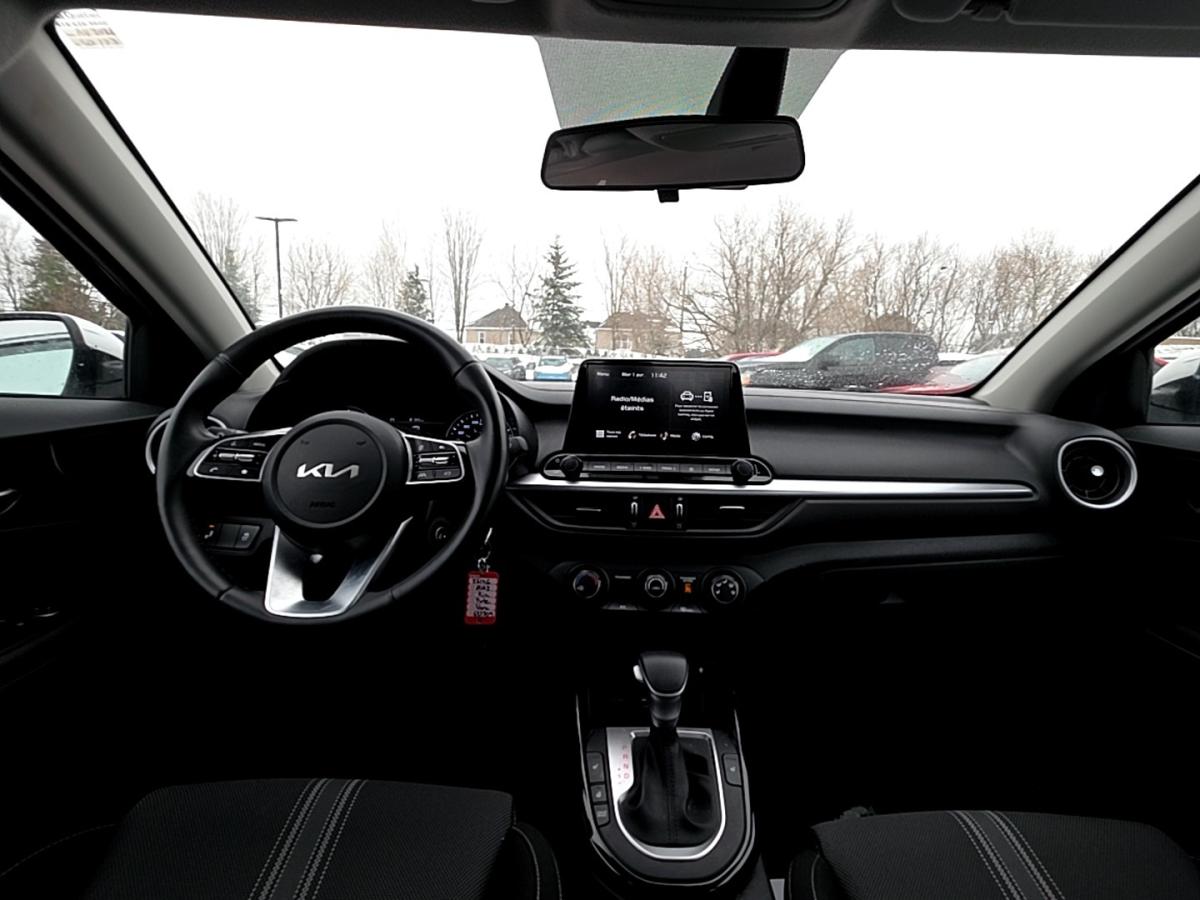 2023 Kia Forte - Image 7