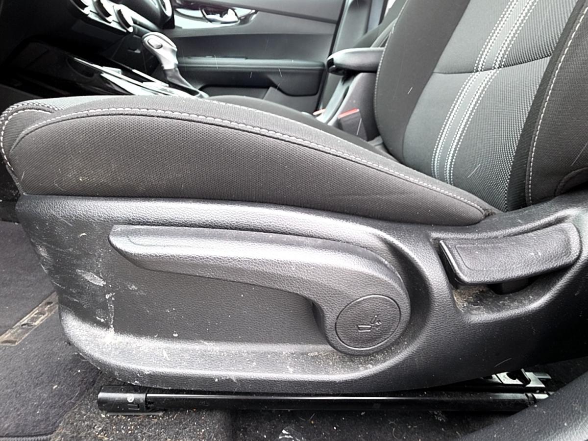 2023 Kia Forte - Image 11