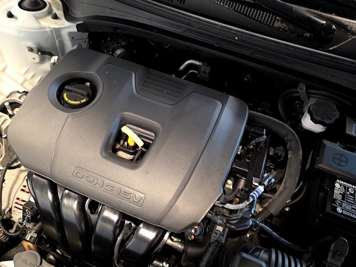 2023 Kia Forte - Image 18