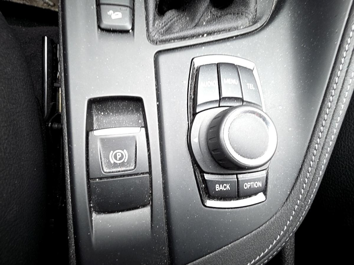 2017 BMW X1 - Image 29