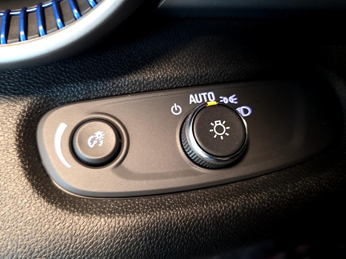 2024 Chevrolet Trax - Image 16