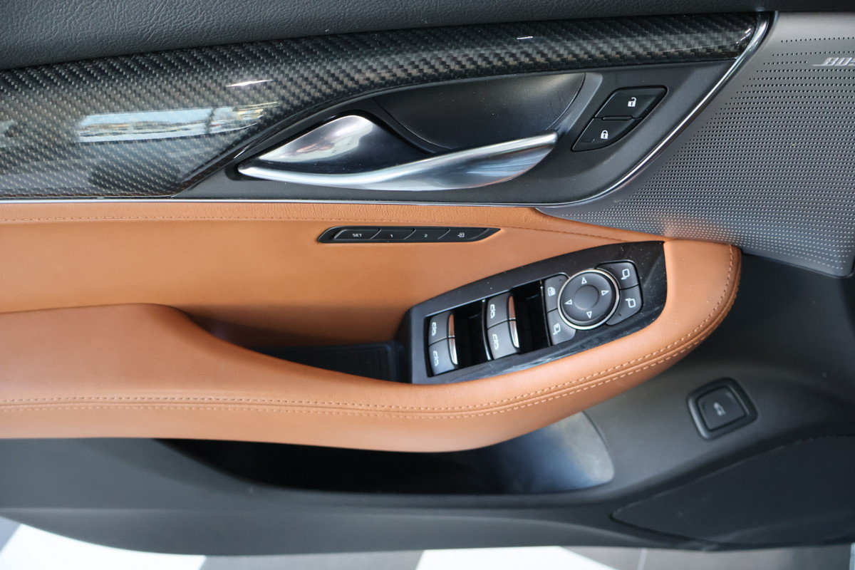 2022 Cadillac CT5-V - Image 22