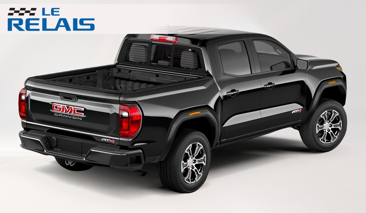 2026 GMC Canyon - Image 3