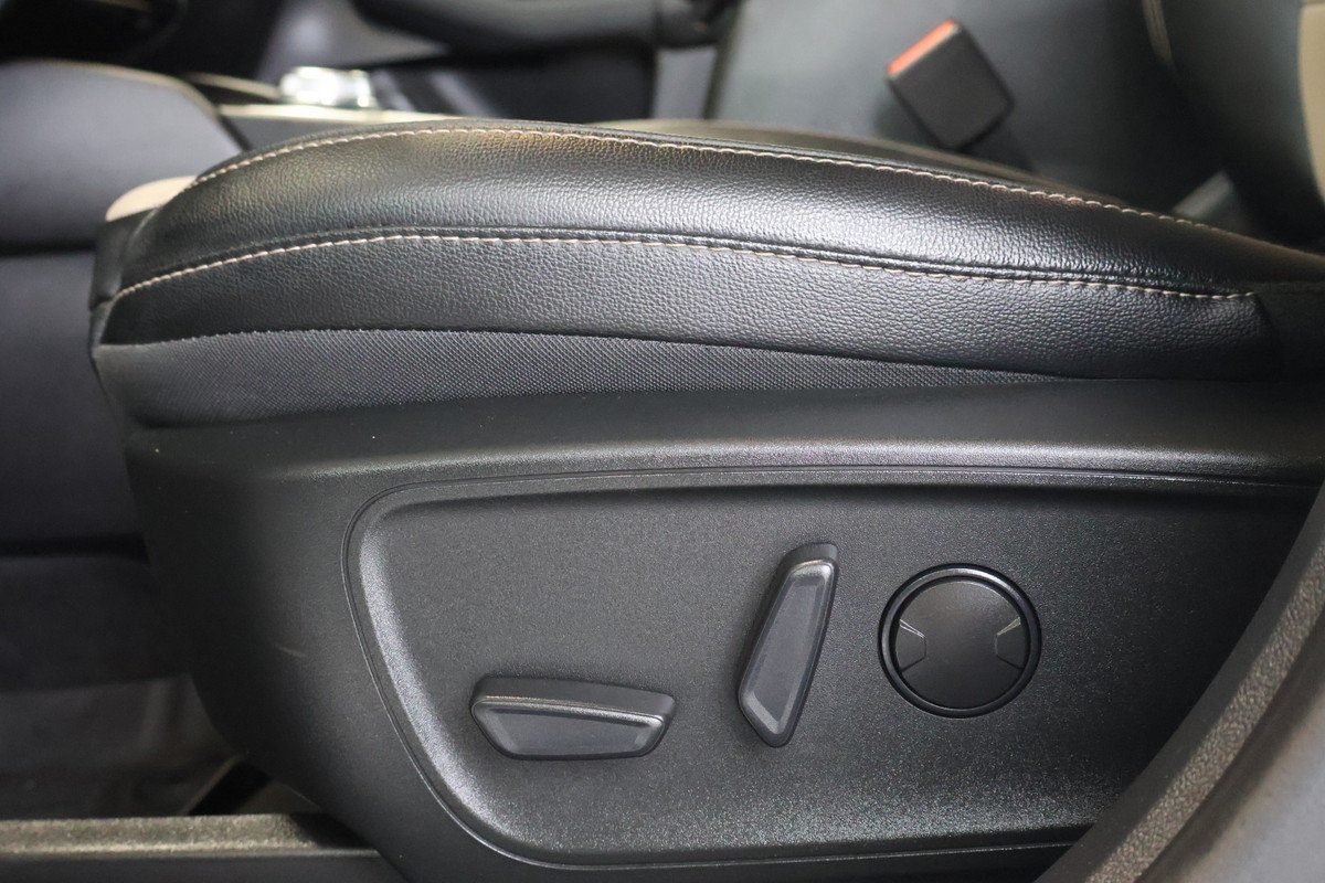 2022 Ford Escape - Image 7