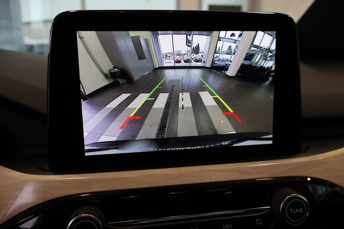 2022 Ford Escape - Image 15