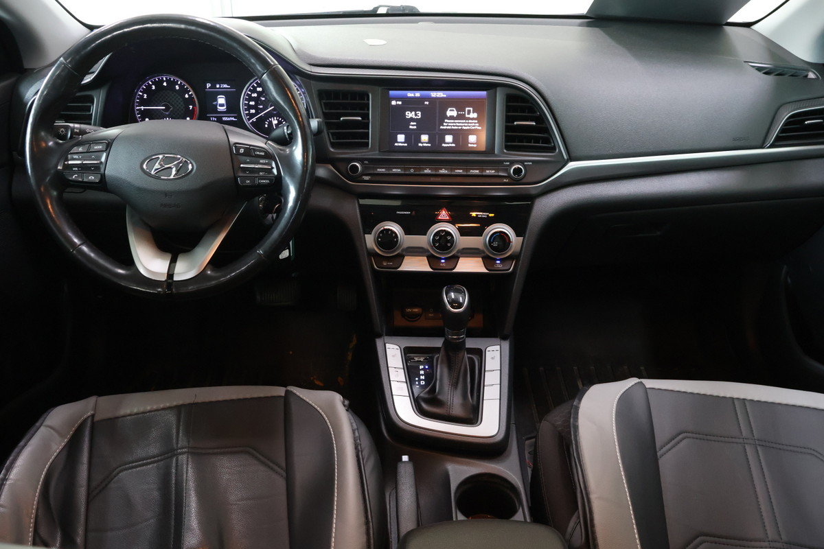 2020 Hyundai Elantra - Image 3