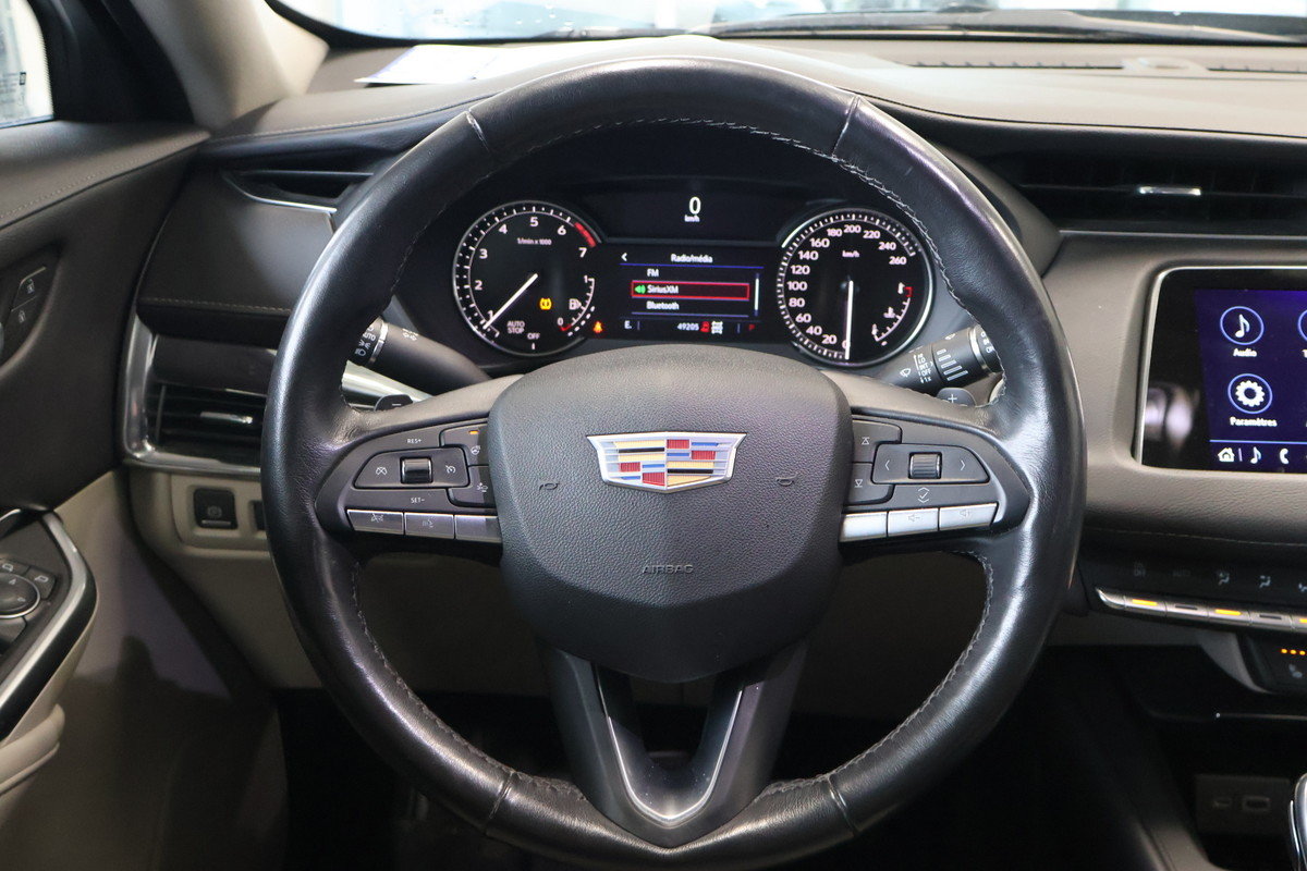 2020 Cadillac XT4 - Image 10