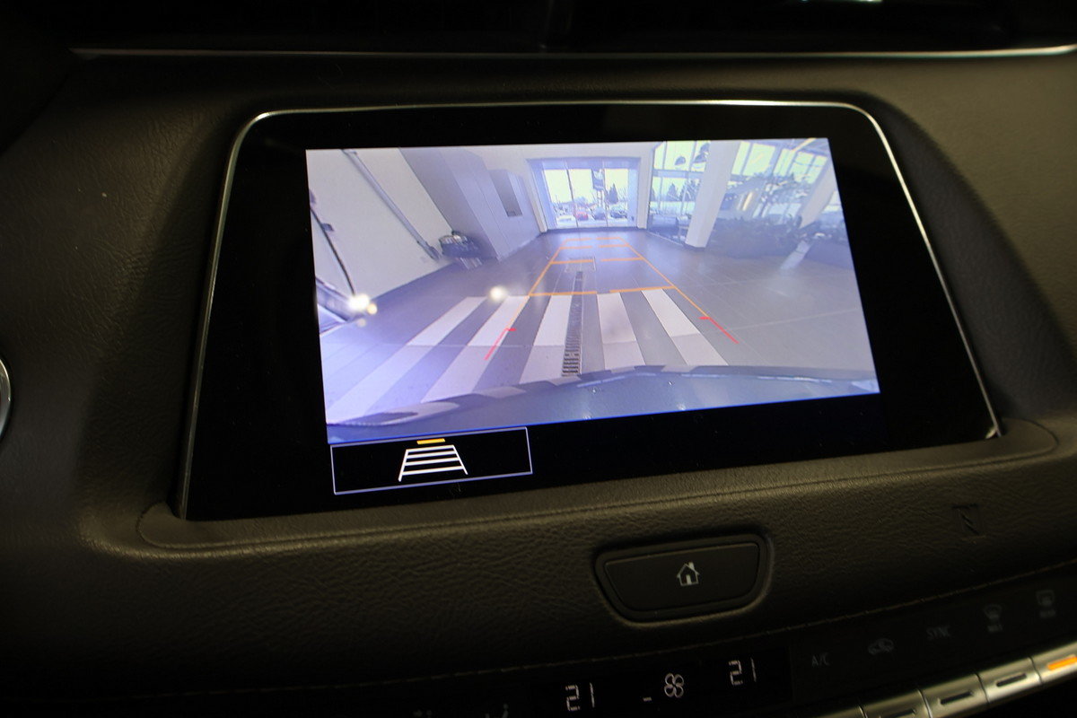 2020 Cadillac XT4 - Image 15