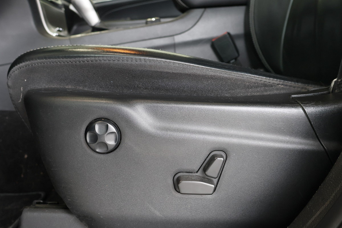 2021 Jeep Grand Cherokee - Image 7