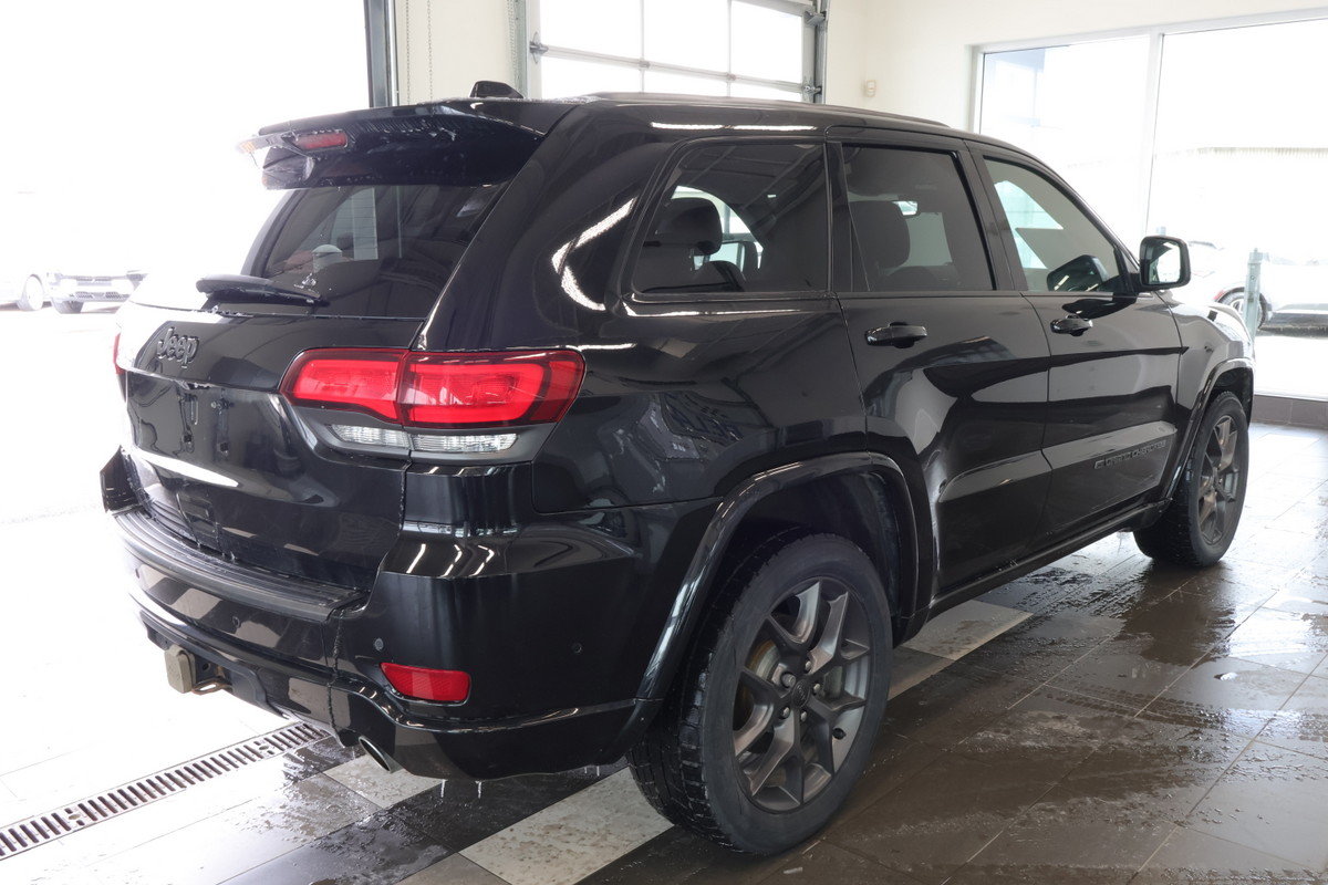 2021 Jeep Grand Cherokee - Image 23