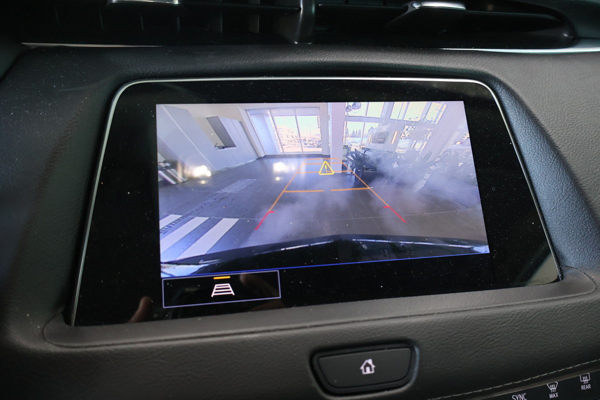 2022 Cadillac XT4 - Image 15